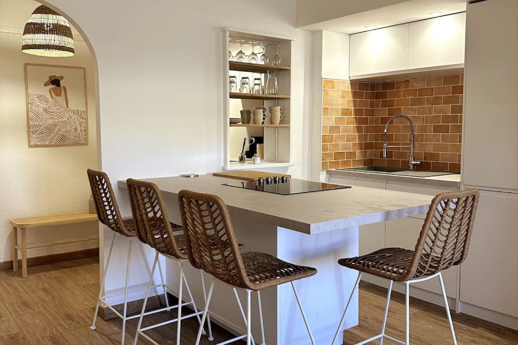 Chez Joan, Apt De Standing, 4 Prs, A 300M Des Plages Antibes Bagian luar foto